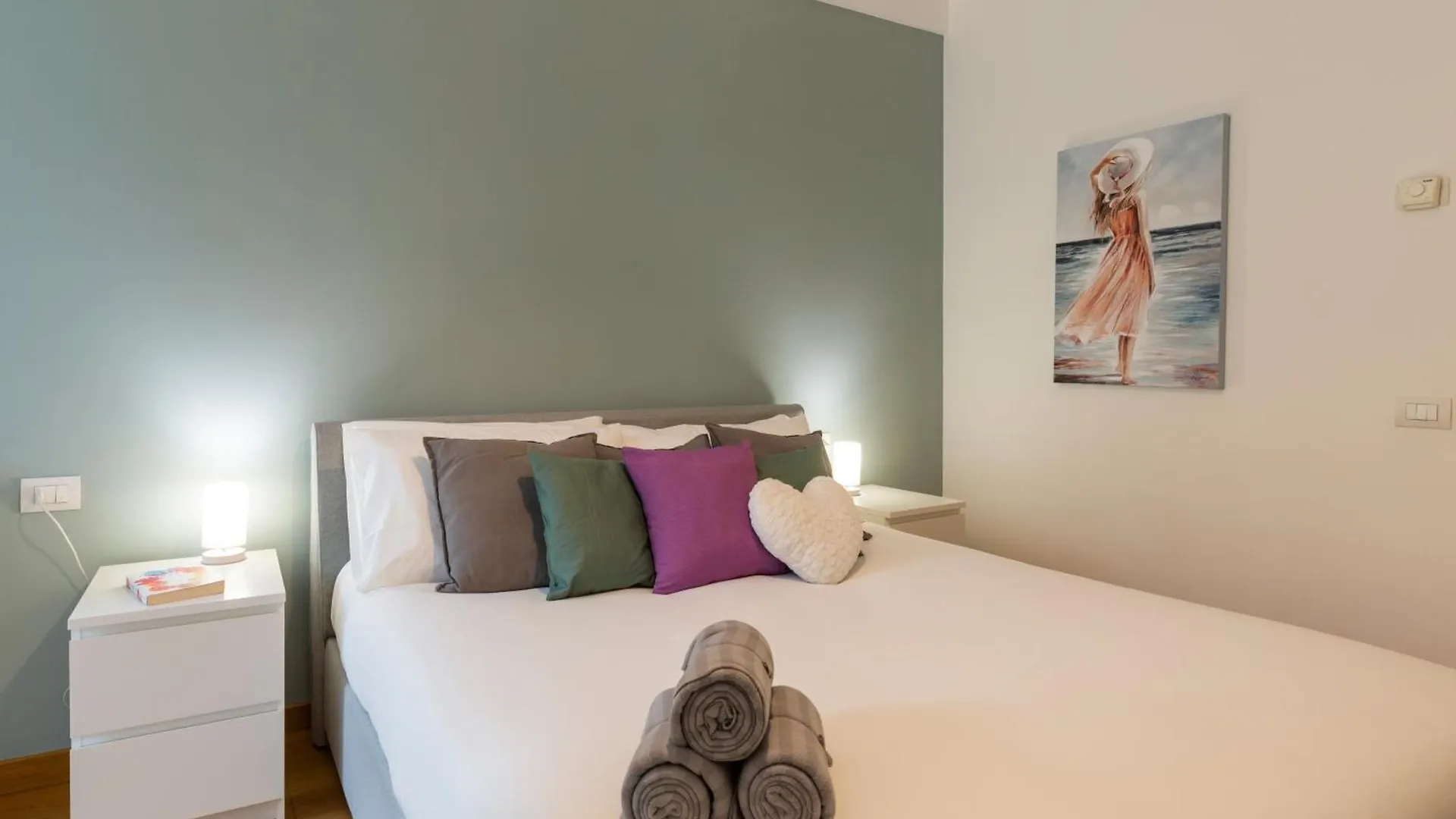 Suzzani 96 - Bicocca Area Apartment Milan Italy