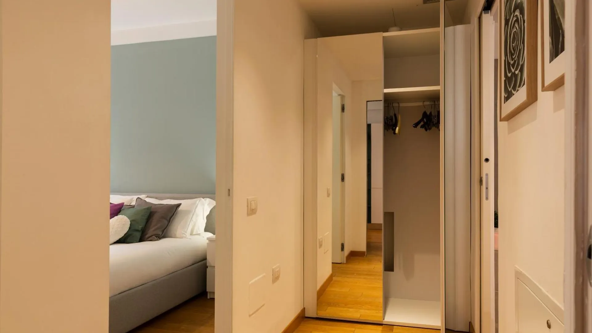 Suzzani 96 - Bicocca Area Apartment Milan