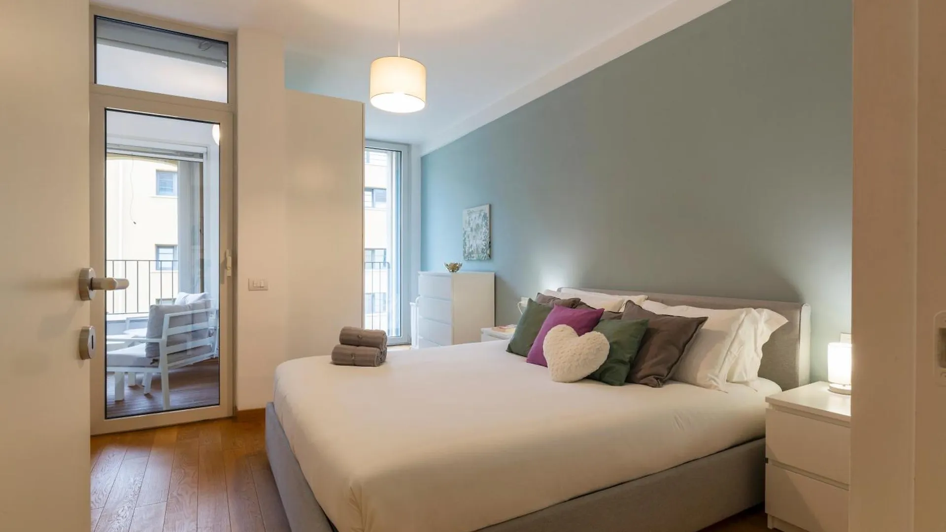 Suzzani 96 - Bicocca Area Apartment Milan Italy