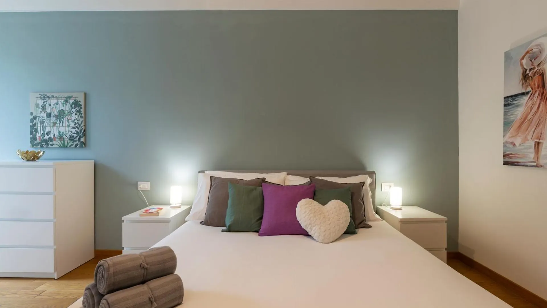 Suzzani 96 - Bicocca Area Apartment Milan