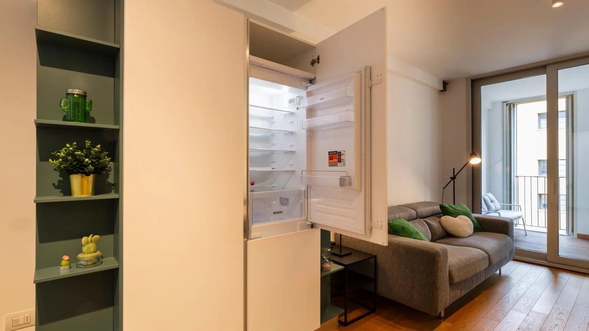 Suzzani 96 - Bicocca Area Apartment Milan