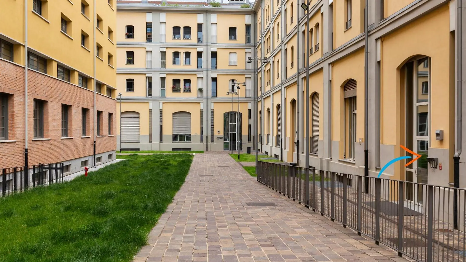 Suzzani 96 - Bicocca Area Apartment Milan